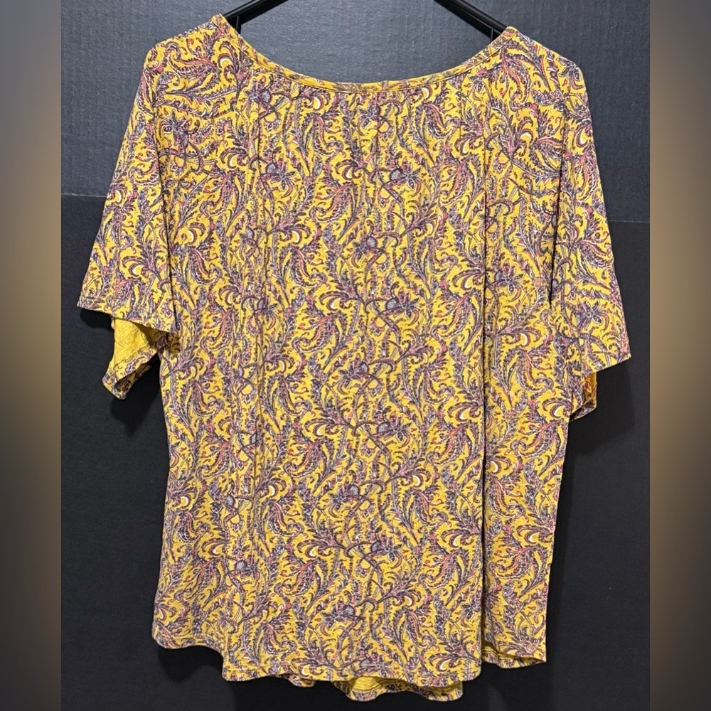 🏜️Lucky Brand Short Sleeve AOP Top - Picture 6 of 10